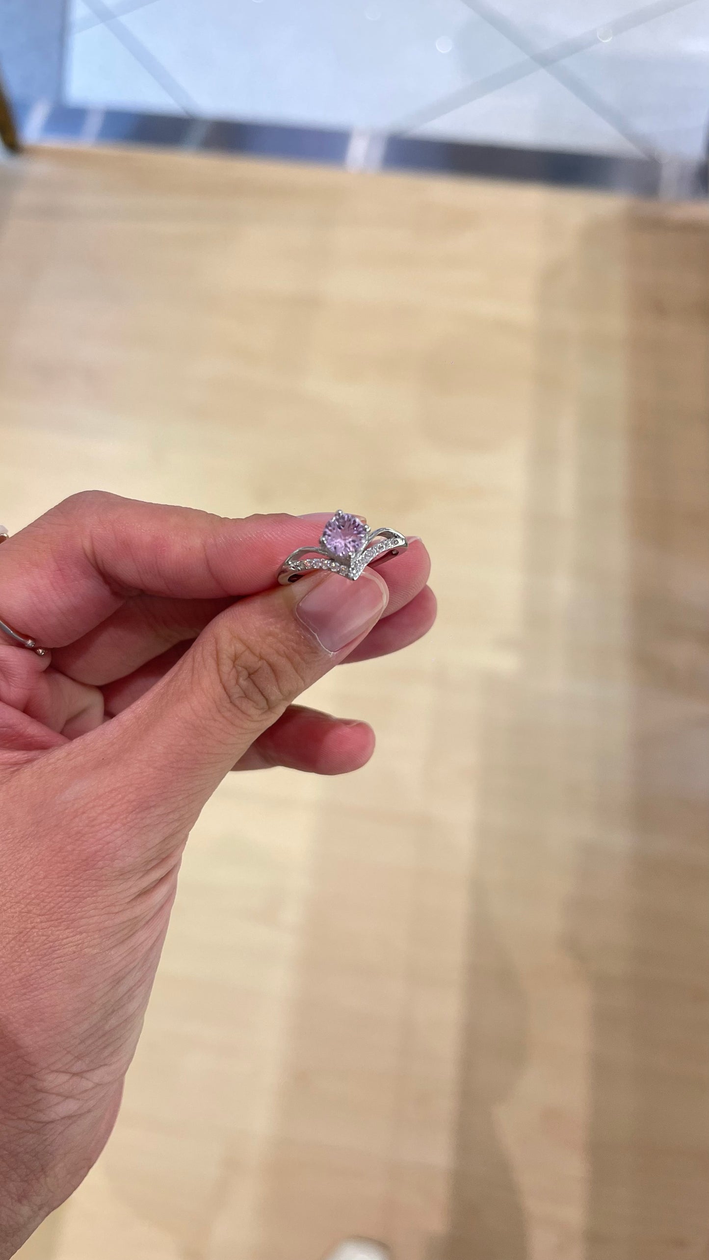 R0225 | Amethyst