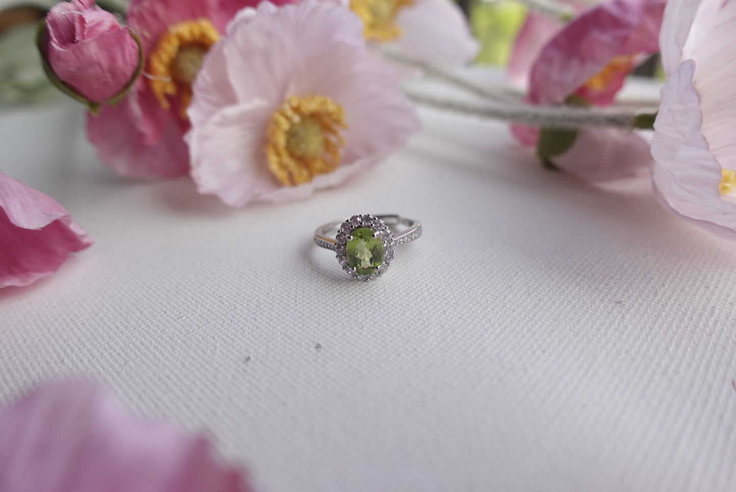 R0204 | Peridot
