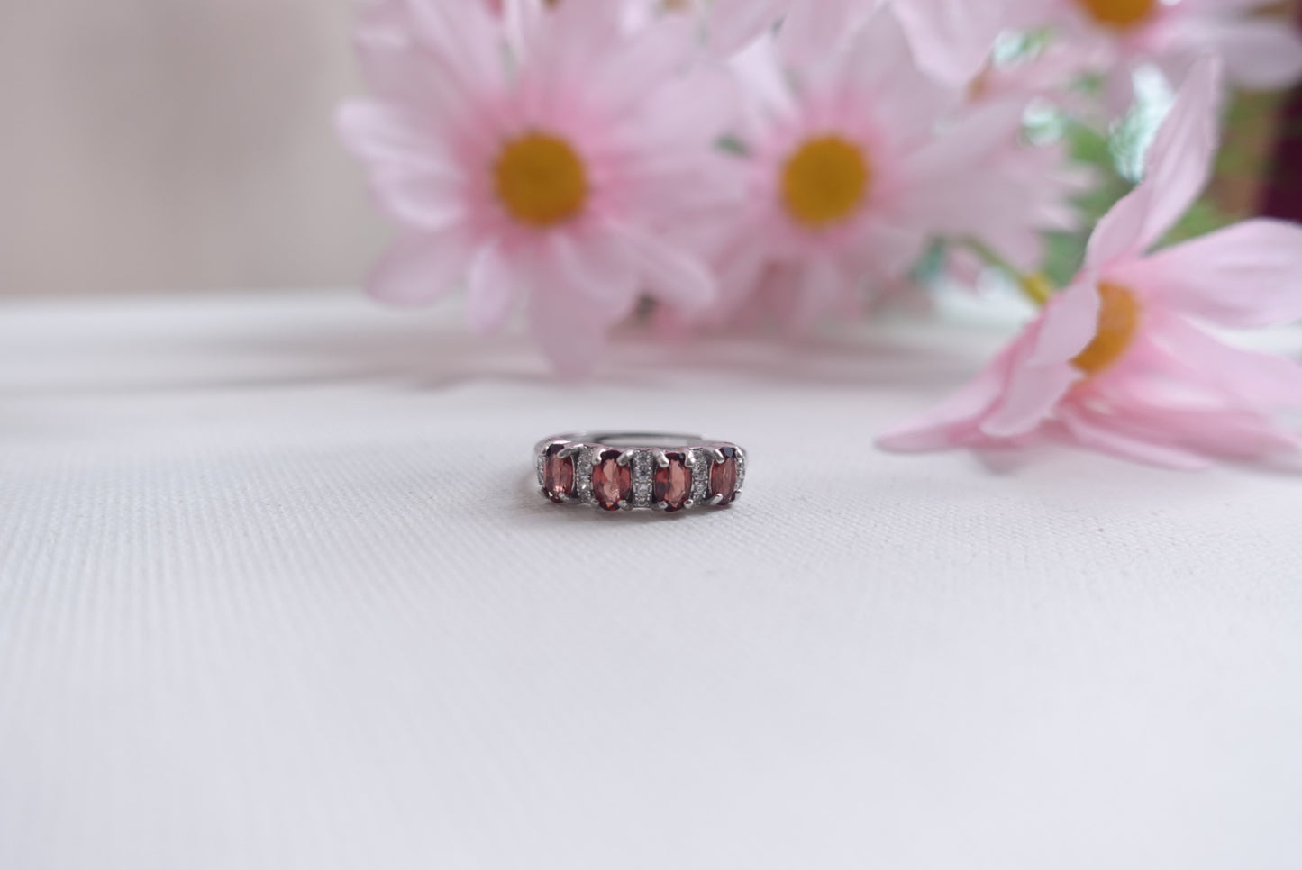 R0192 | Red Garnet