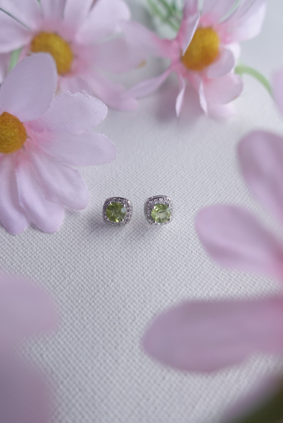 E2214 | Peridot Earrings