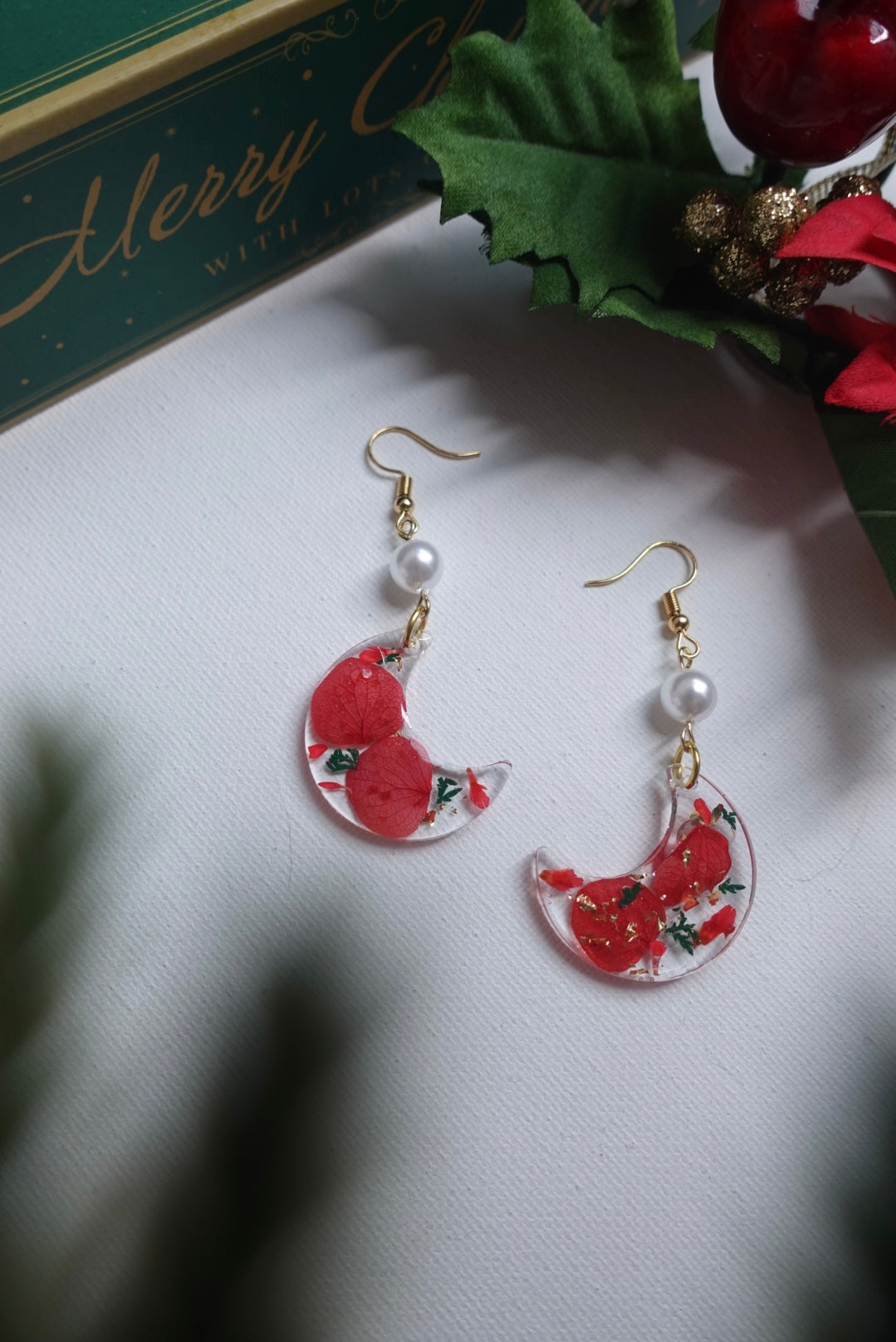 RE1393 | Winter Bloom Christmas Earrings Collection