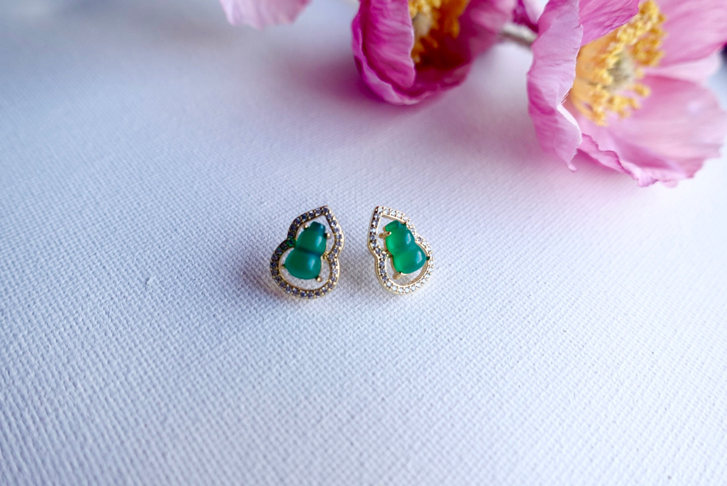 E2201 | Jade Hulu Earrings
