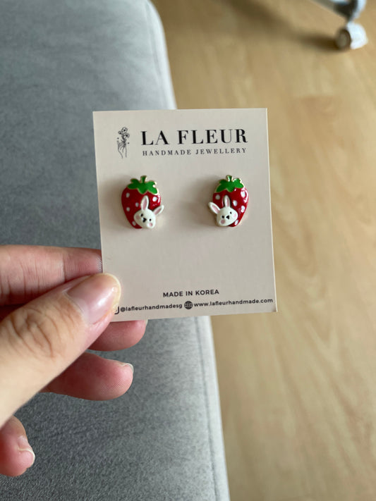 E2200 | Easter Bunny Earrings