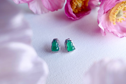 E2202 | Type A Green Cabochon Jade Earrings