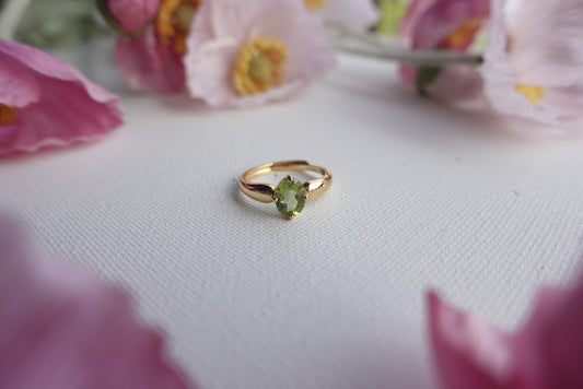 R0205 | Peridot