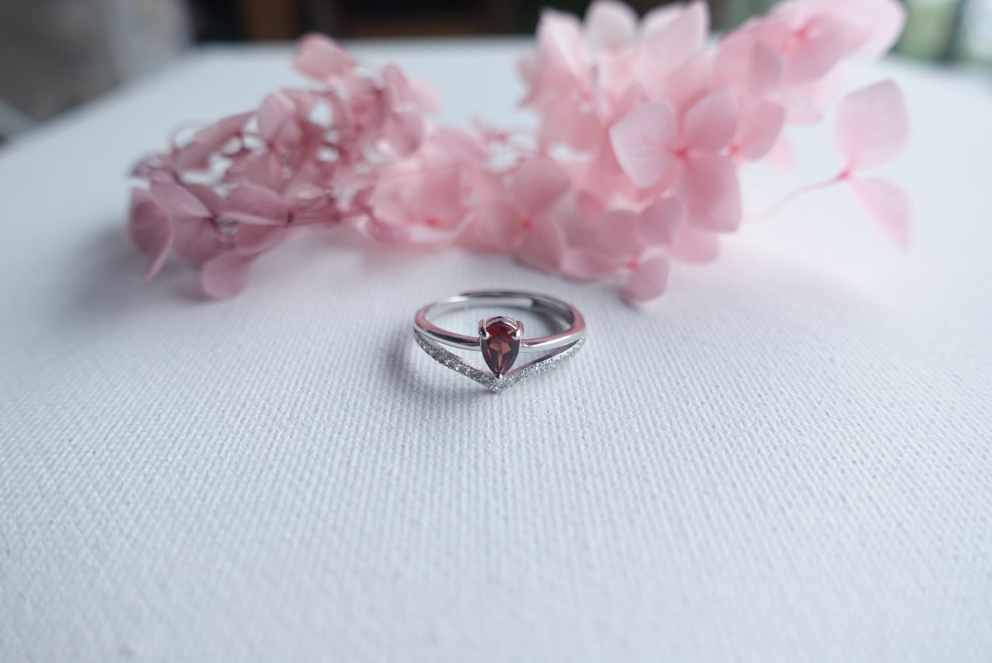 R0210 | Red Garnet