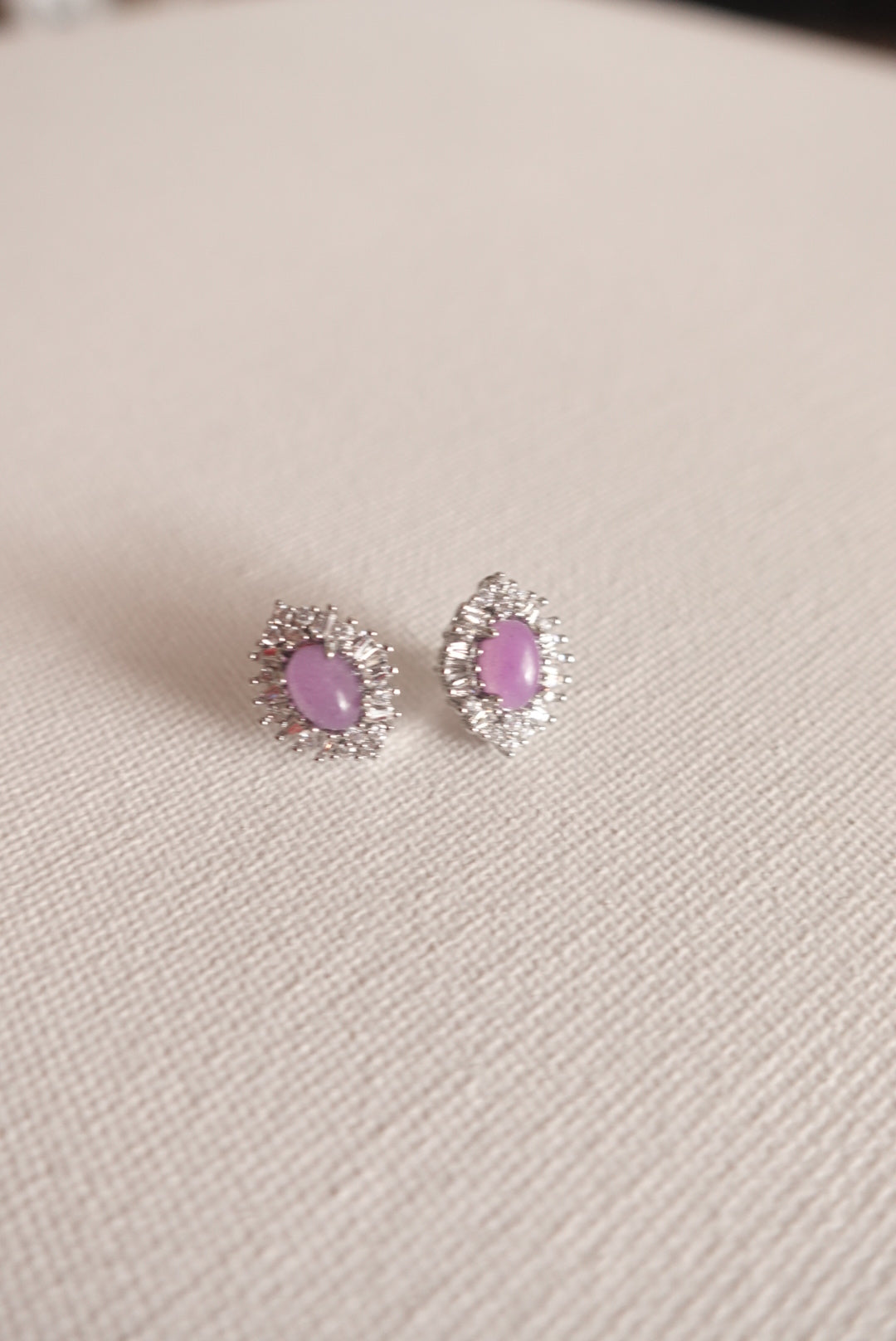 E2086 | Type A Lavender Jade Earrings