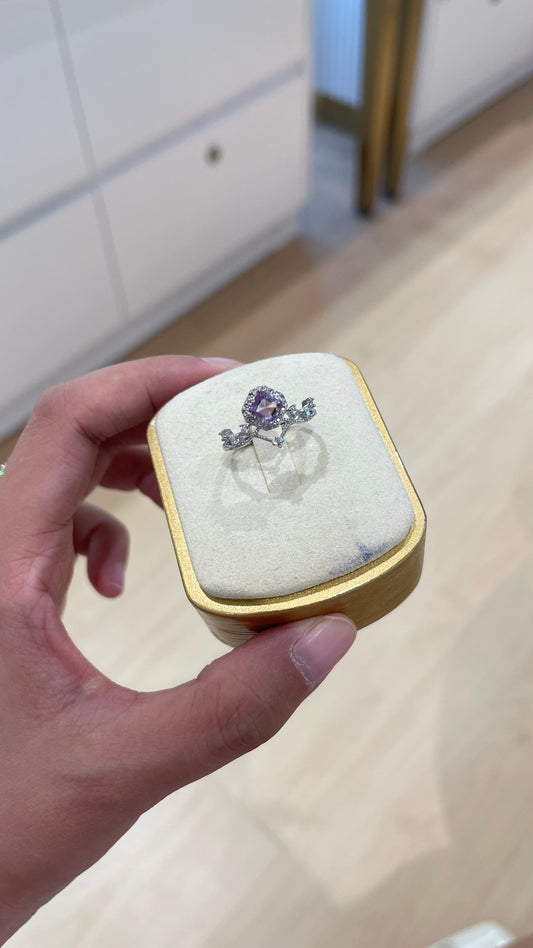 R0244 | Amethyst
