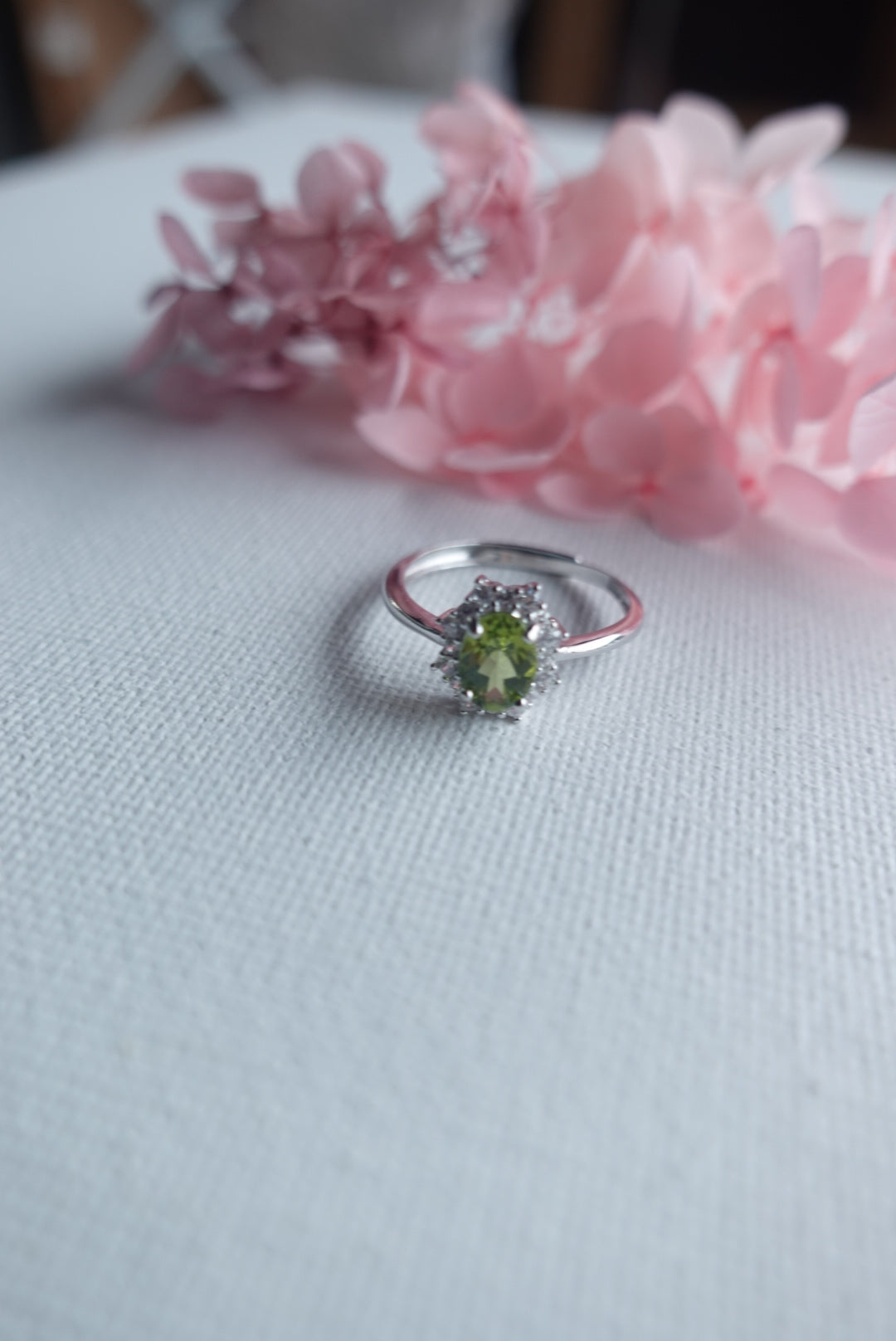 R0213 | Peridot