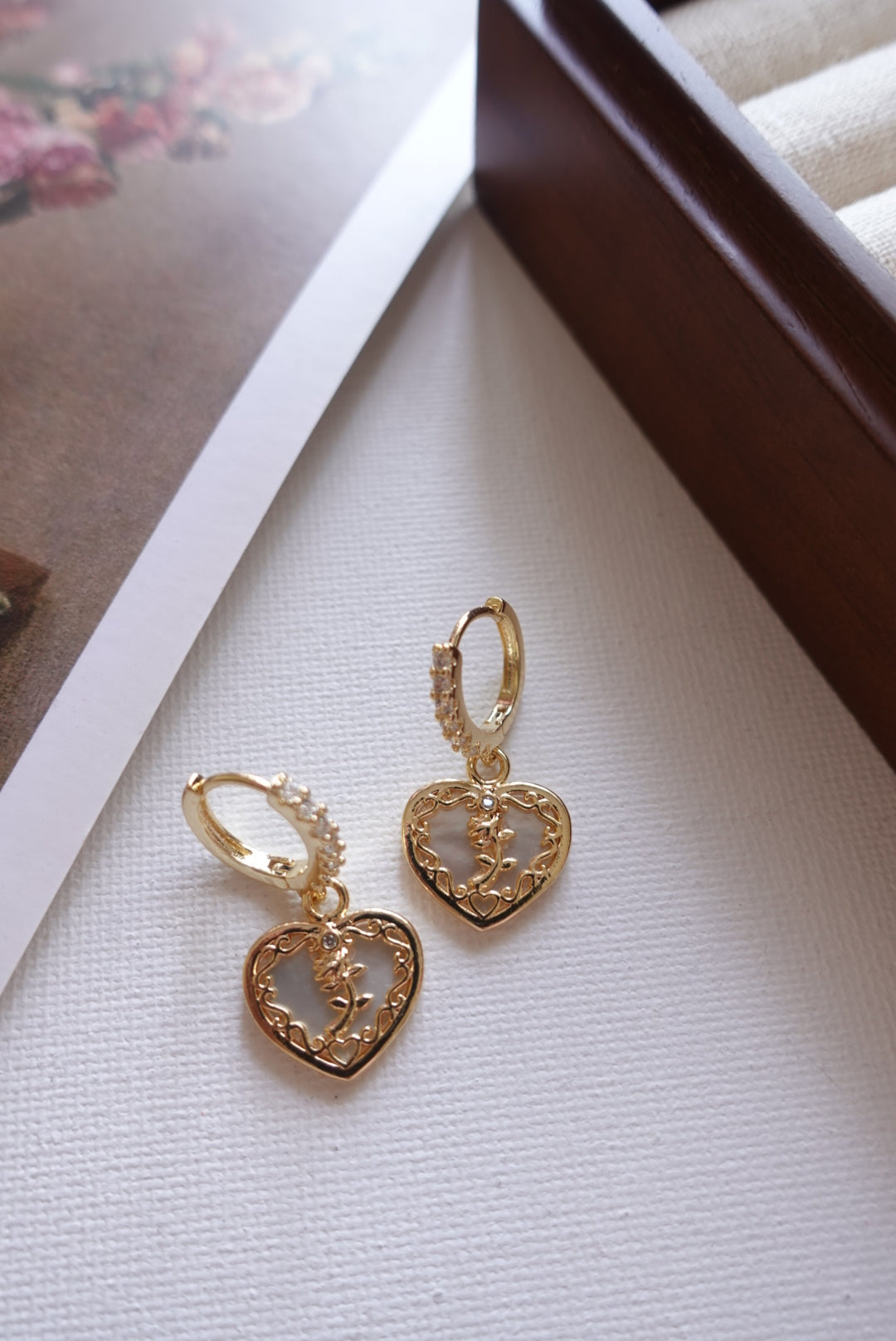 E1713  | L'Amore Mother of Pearl Jewelry